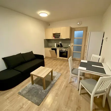 Elen, Sky View Apartamento